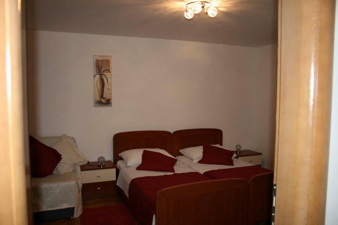 Apartments Josipa Split Exterior foto